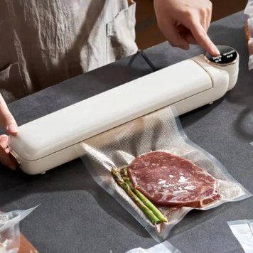 Вакуумний пакувальник харчових продуктів Vacuum Sealer із сенсорним дисплеєм + 10 пакетів G5873 фото
