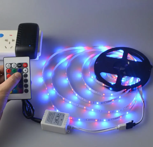 Світлодіодна стрічка багатобарвна 3528 RGB 5м з пультом 1281 фото